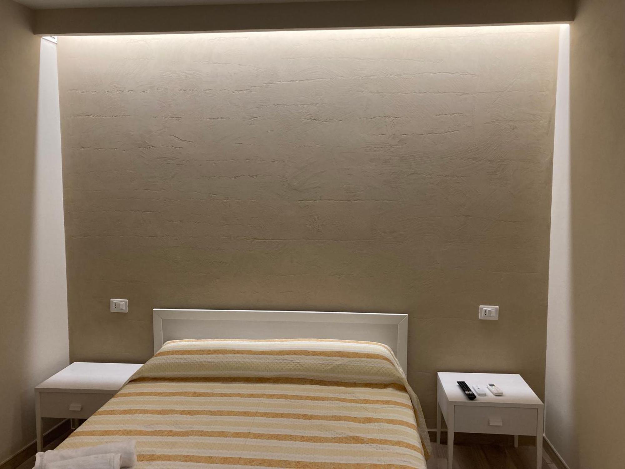 Residenza Ferdinando - 40M Dal Mare Apartment Pizzo  Ngoại thất bức ảnh