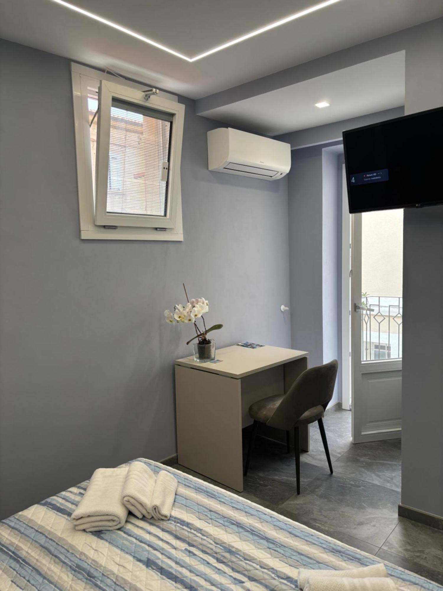 Residenza Ferdinando - 40M Dal Mare Apartment Pizzo  Ngoại thất bức ảnh